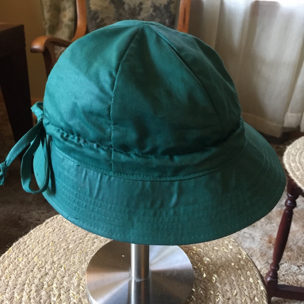 Vintage London Fog Flapper/Bucket Style Hat